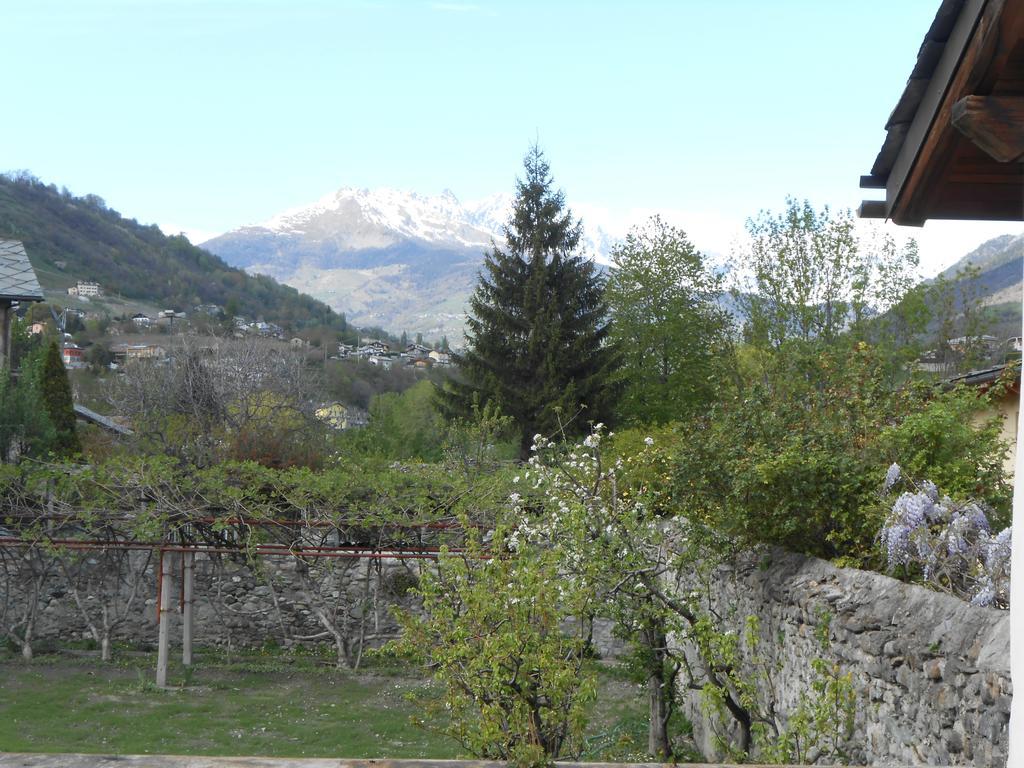 Aparthotel Casa De Giorgis Aosta Exterior foto